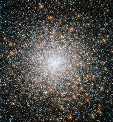 Hubble image of star cluster Messier 15.